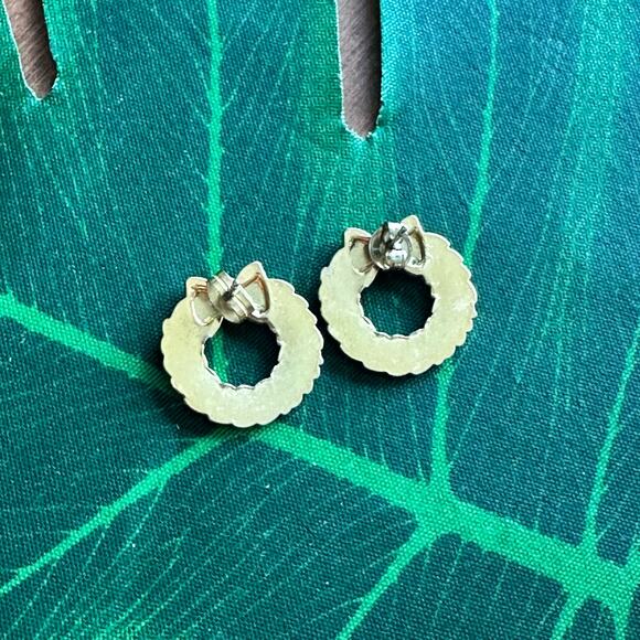 BOGO FREE WREATH POST EARRINGS - Picture 4 of 4